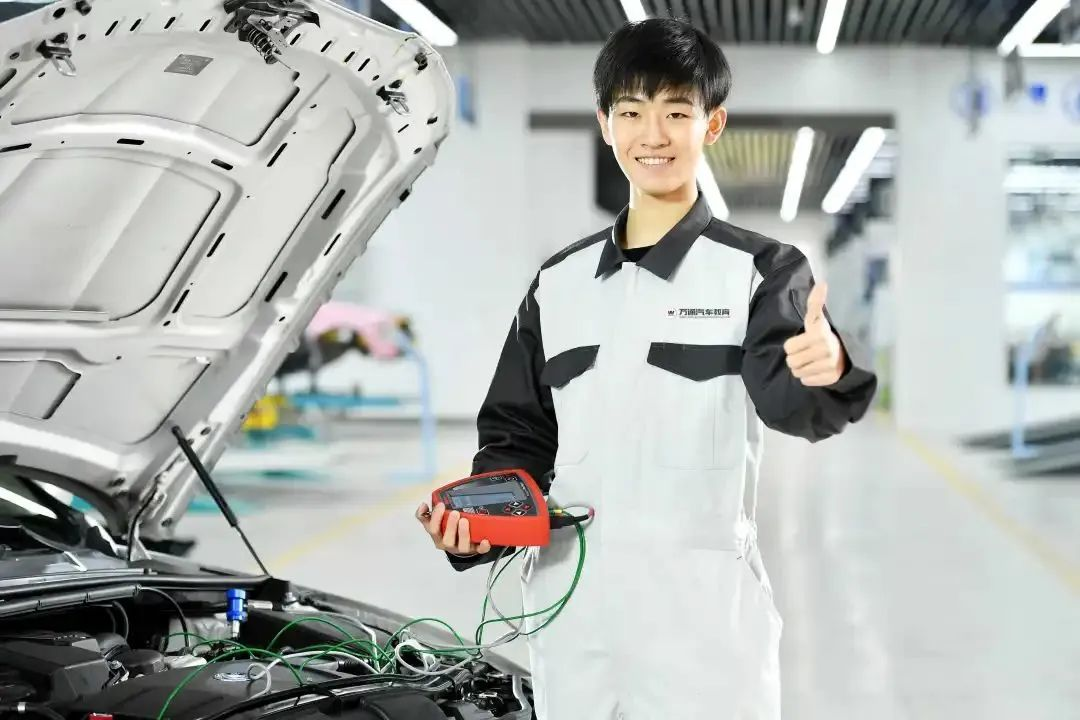 学汽修的孩子,毕业后都去了哪里?