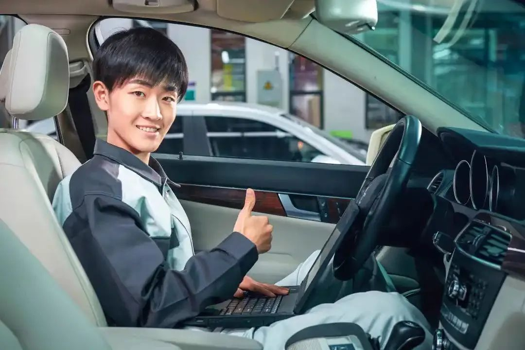 学汽修的孩子,毕业后都去了哪里?